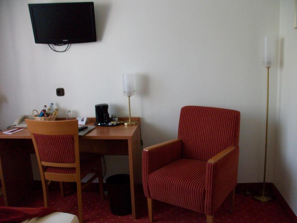 Ruhr Hotel Έσσεν Εξωτερικό φωτογραφία