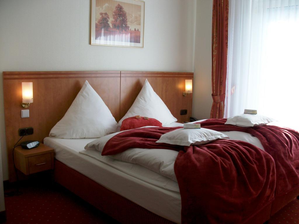 Ruhr Hotel Έσσεν Εξωτερικό φωτογραφία